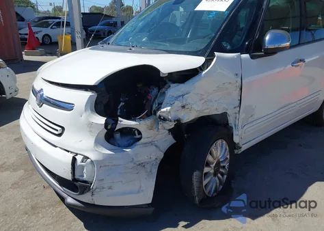 2015 Fiat 500L Easy z USA, uszkodzony, nr VIN ZFBCFABH0FZ031812